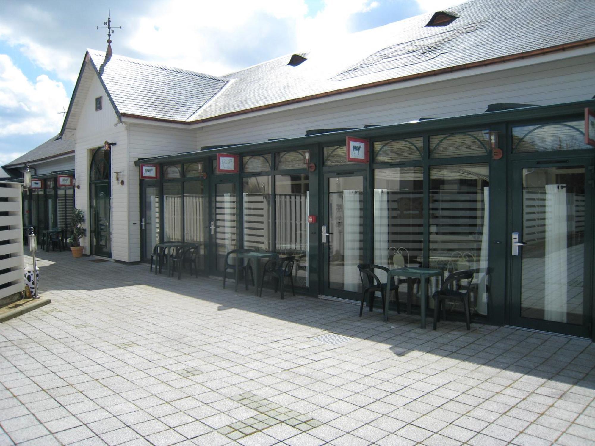 איבטו Hotel Le Manoir Aux Vaches מראה חיצוני תמונה